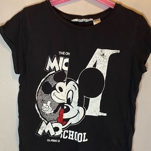 H&M Mickey Mouse t-shirt